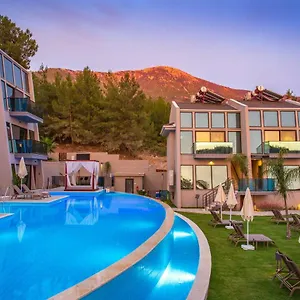 4* Hotel Orka Cove Penthouse&suites